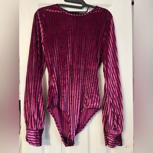 House of Harlow stretch velvet burnout bodysuit
